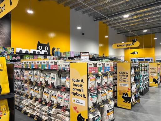 Petbarn store image in Crisp case study